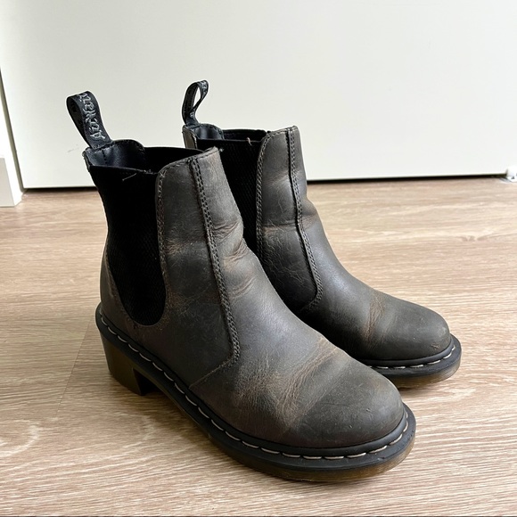 Doc Marten Cadence Heeled Chelsea Boot 